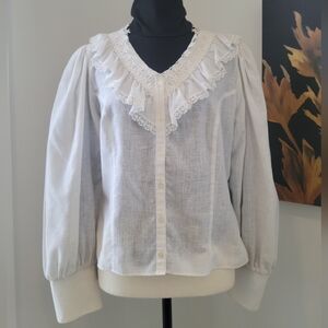 Elegant White Lace Trim Blouse